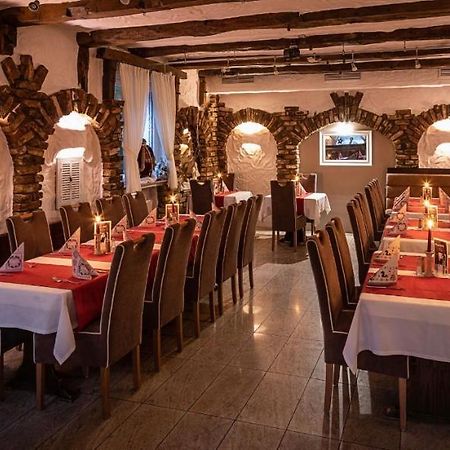 Hotel Restaurant Jaegerhof Kerpen  Exteriör bild